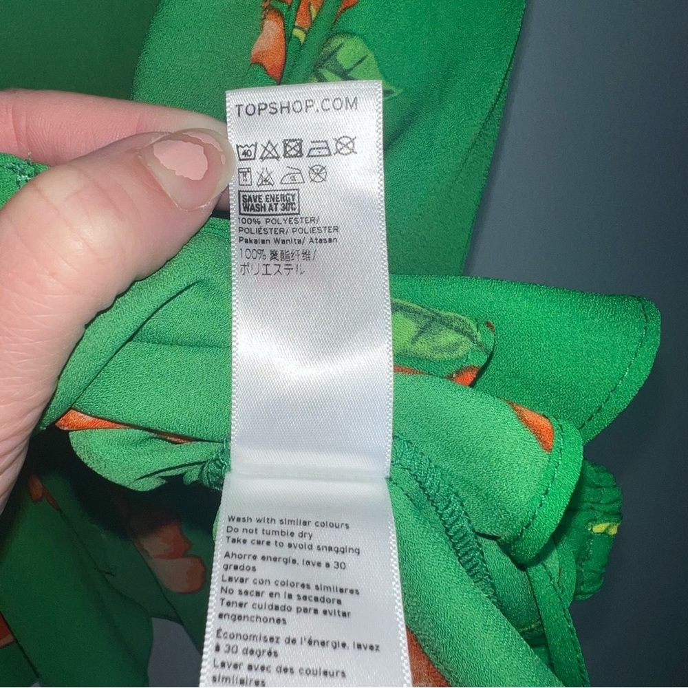 &Topshop green with orange flowers floral top blouse shirt with tie front new 4 - Picture 10 of 10